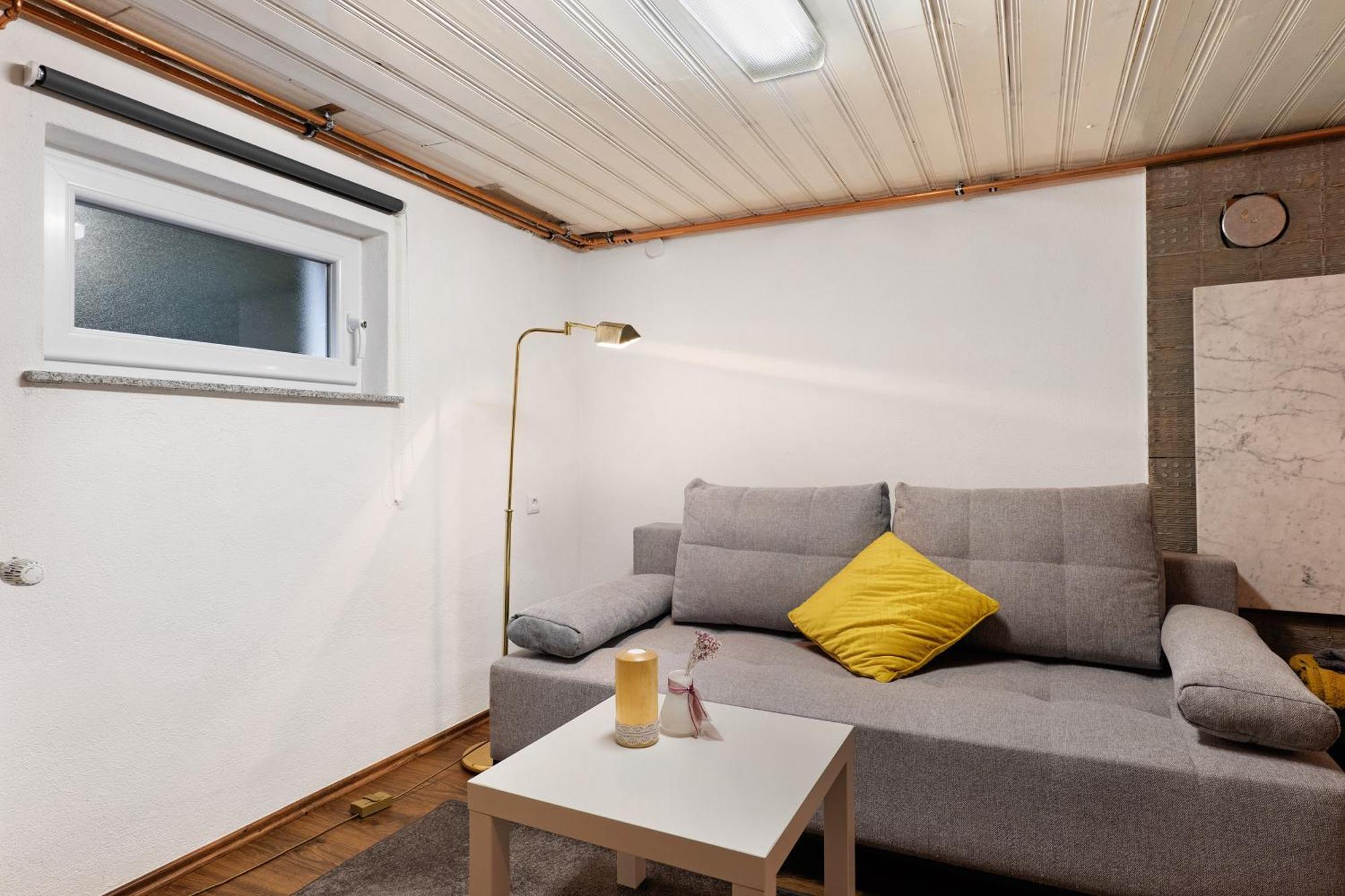 Bed and Breakfast Sleep And Go Mundelsheim Exterior foto